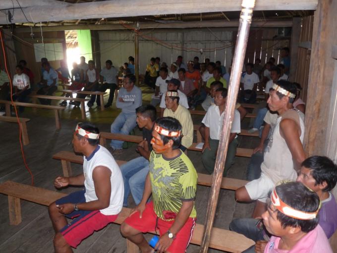 Indígenas Matsés brasileiros e peruanos se reúnem para traçar estratégias frente às ameaças em seu território