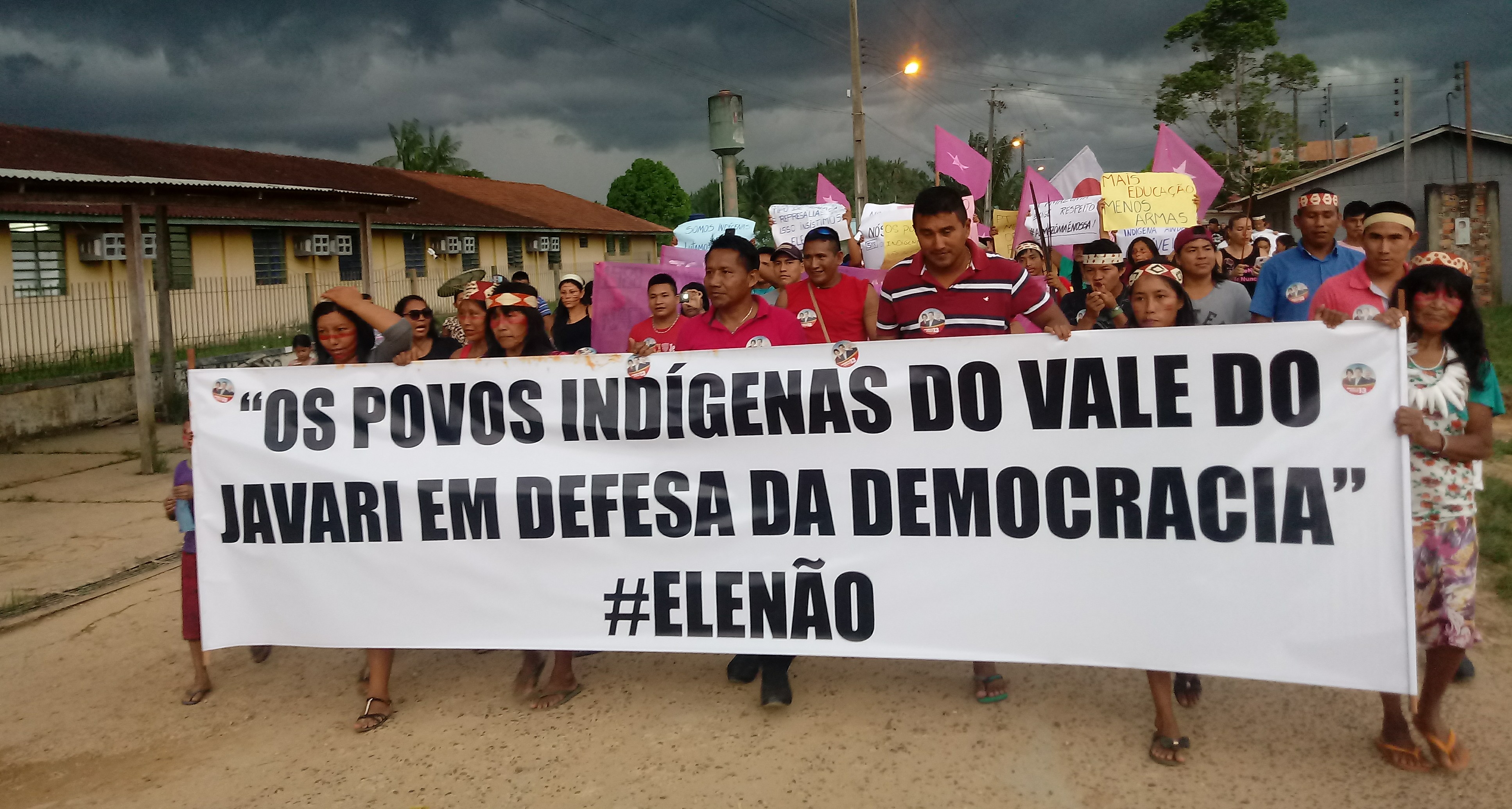 Movimento indígena no Vale do Javari promove ato em defesa da democracia