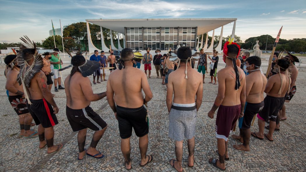Ministro pede destaque e STF interrompe julgamento sobre demarcação de terras indígenas