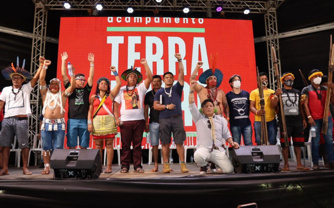 “Não estamos sós”: lideranças indígenas no ATL 2022 se unem pelos povos isolados de recente contato