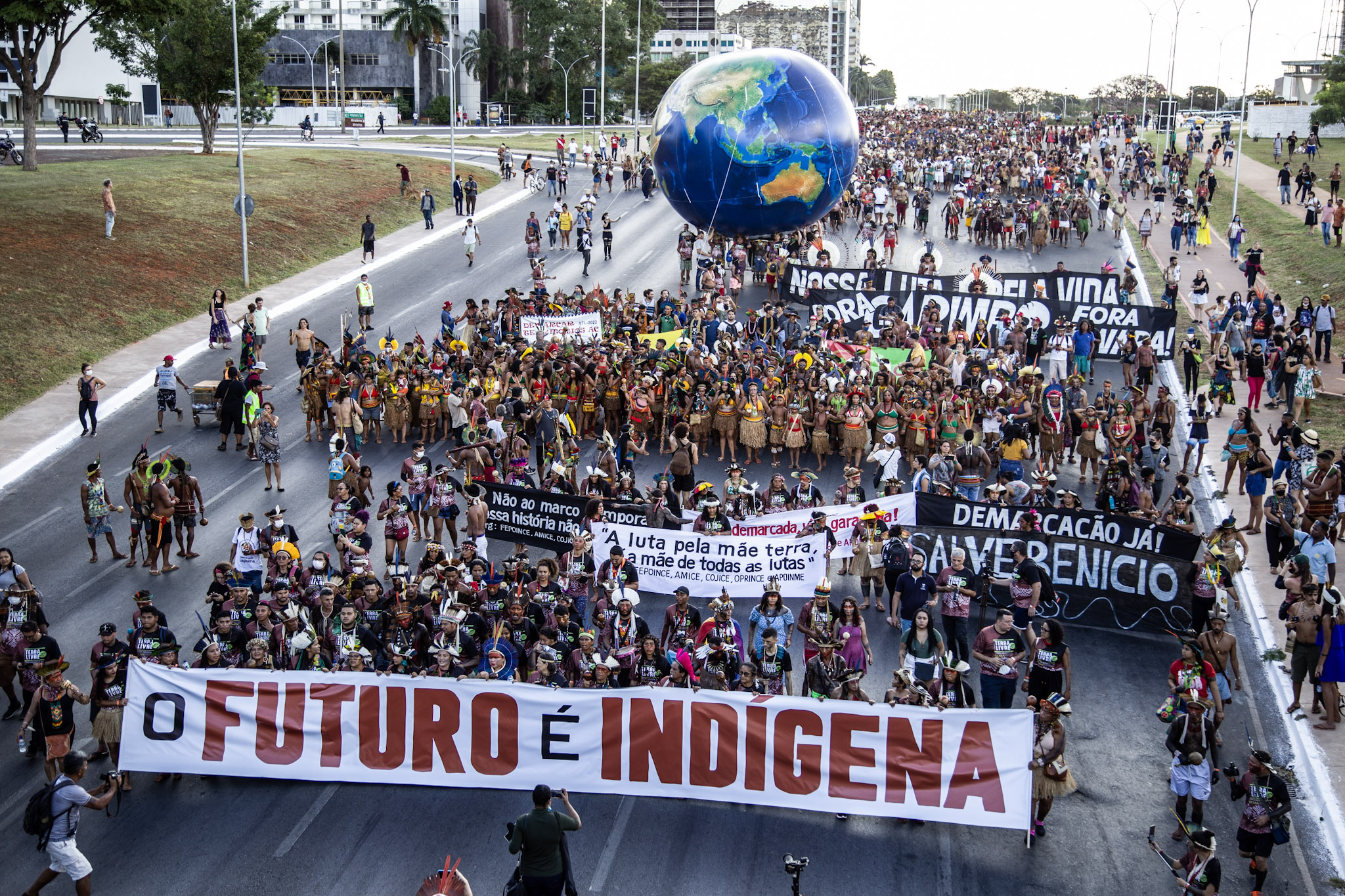 ATL 2023: Maior mobilização indígena do Brasil irá decretar emergência climática e exigir a demarcação e o fim das violências