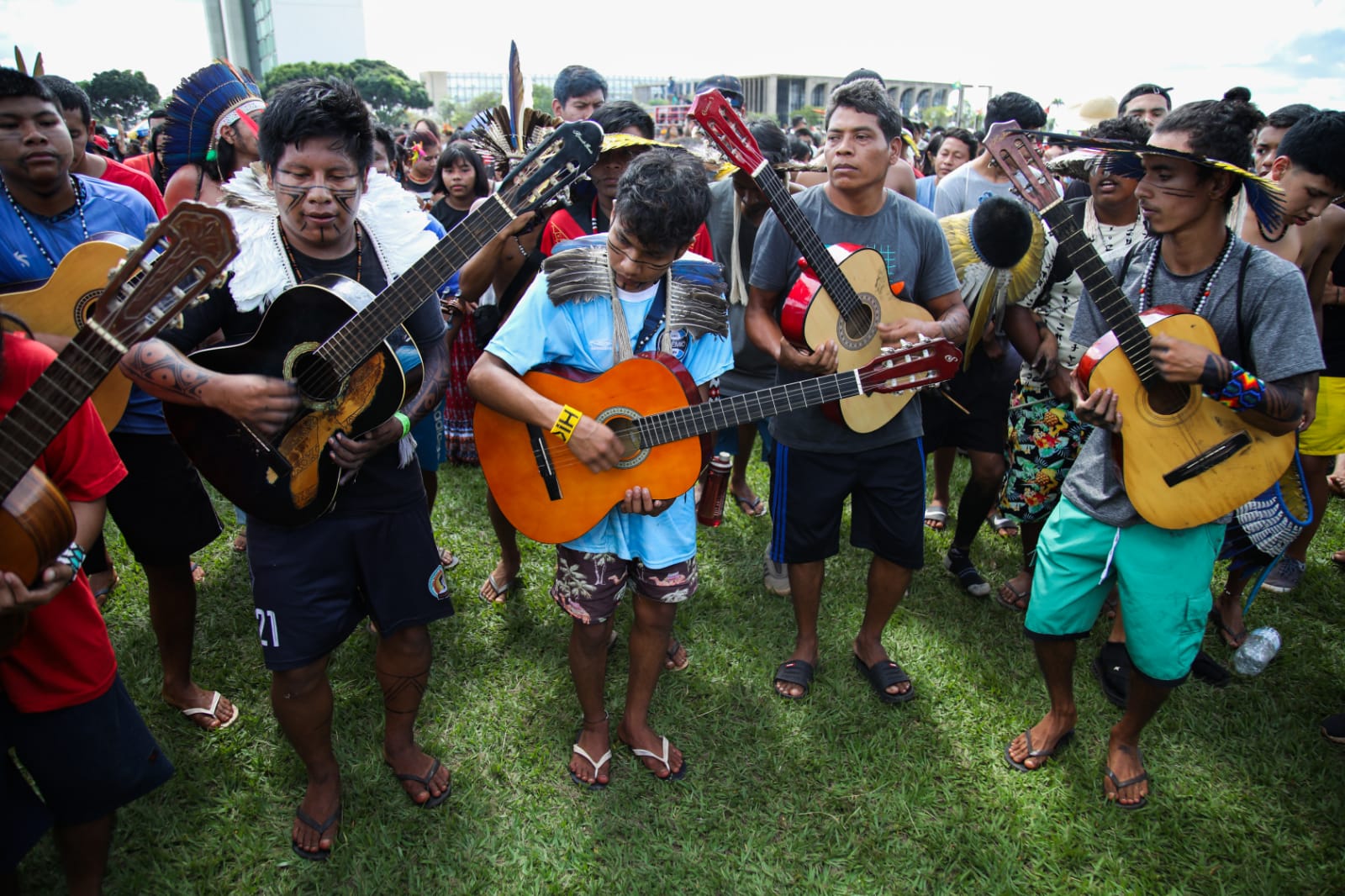 Apib mobiliza grande marcha de luta pela terra, em Brasília